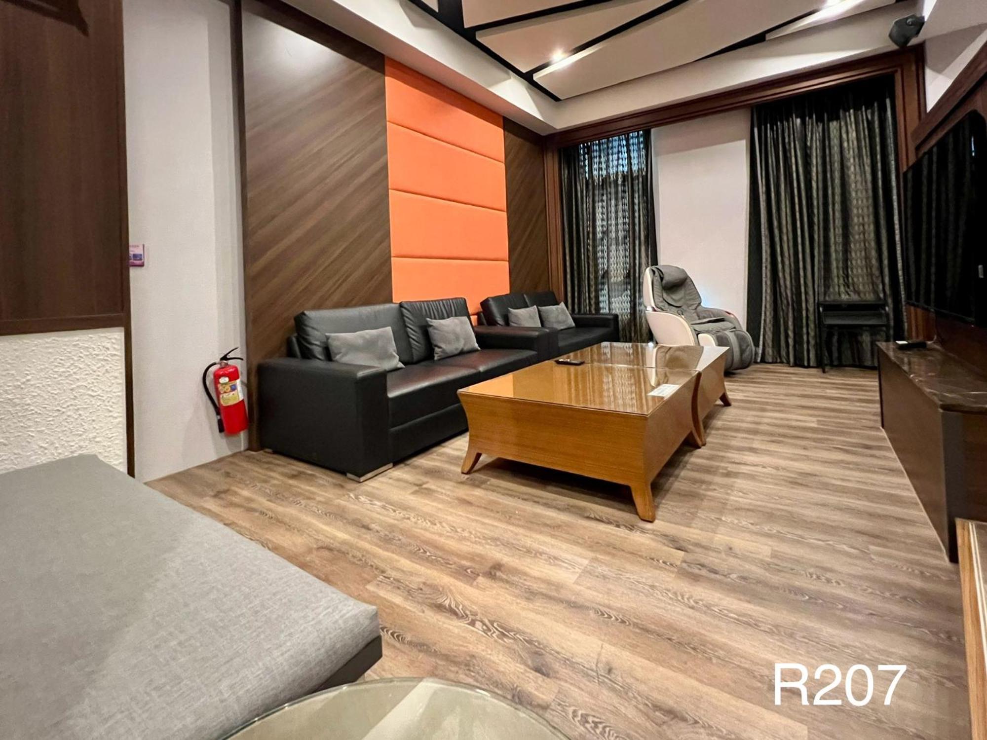 טאינאן Cigar Motel מראה חיצוני תמונה