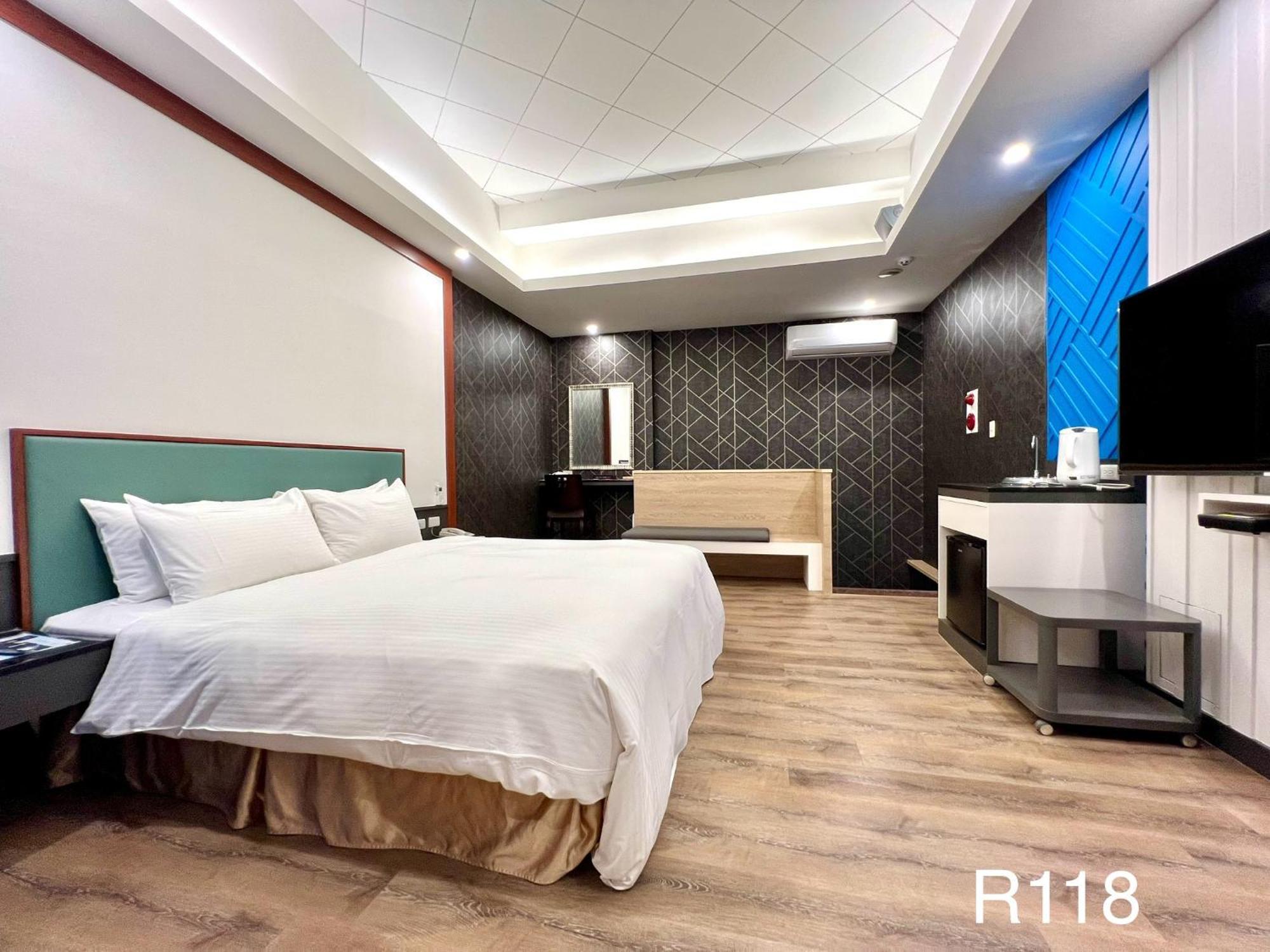 טאינאן Cigar Motel מראה חיצוני תמונה