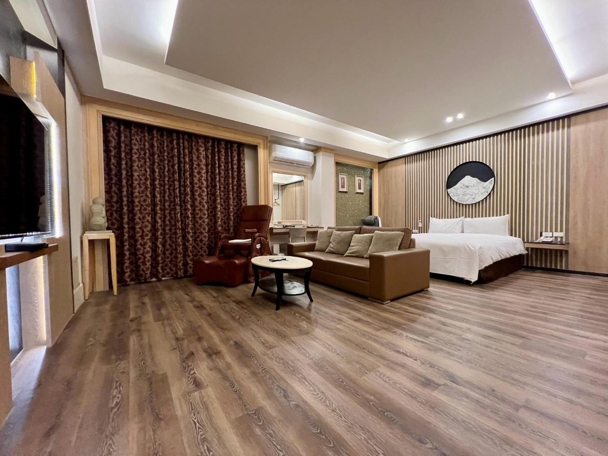 טאינאן Cigar Motel מראה חיצוני תמונה