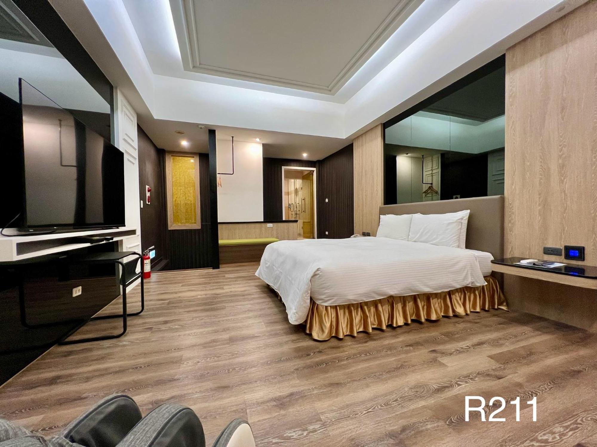 טאינאן Cigar Motel מראה חיצוני תמונה